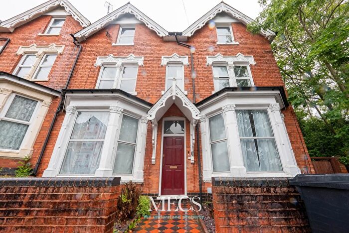 2 Bedroom Flat To Rent In Milford Road, Birmingham, West Midlands, B17