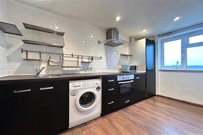 1 Bedroom Apartment To Rent In Pope House, Bermondsey, SE16