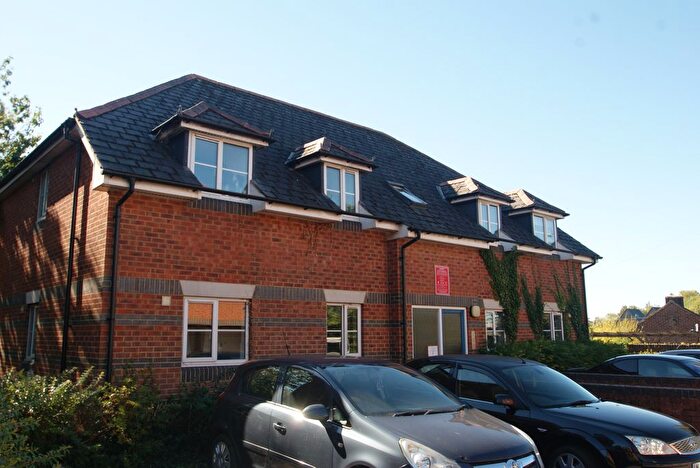 2 Bedroom Flat To Rent In Vincent Drive, Andover, SP10