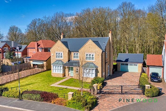 5 Bedroom Detached House For Sale In Century Way, Clowne, S43