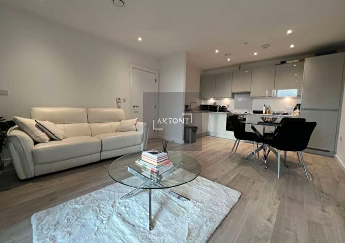 2 Bedroom Flat To Rent In Silley Wier Promenade, Newham, London, E16