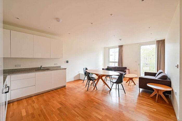 2 Bedroom Flat To Rent In Frye House, East Village, Stratford, London, E20