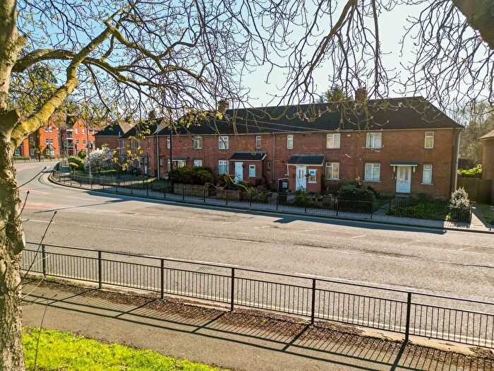 2 Bedroom Terraced House For Sale In Oxford Road, Aylesbury, HP19