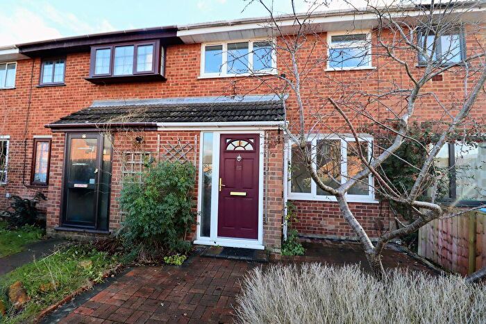 3 Bedroom Terraced House For Sale In Favell Drive, Furzton, Milton Keynes, MK4