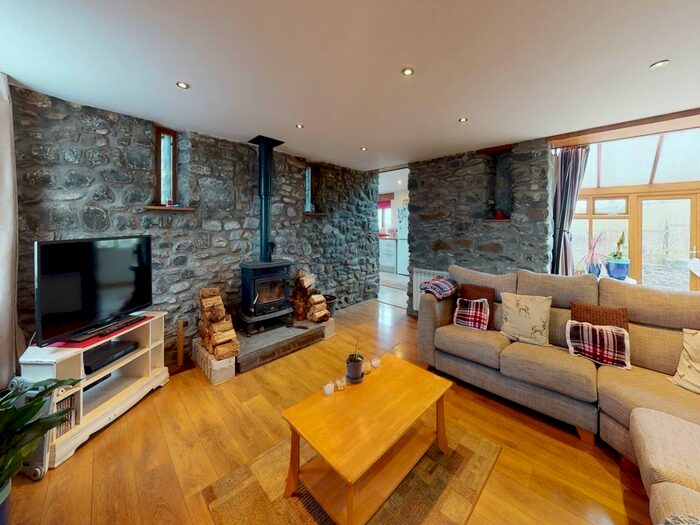 2 Bedroom Property To Rent In Aberarth, Aberaeron, SA46