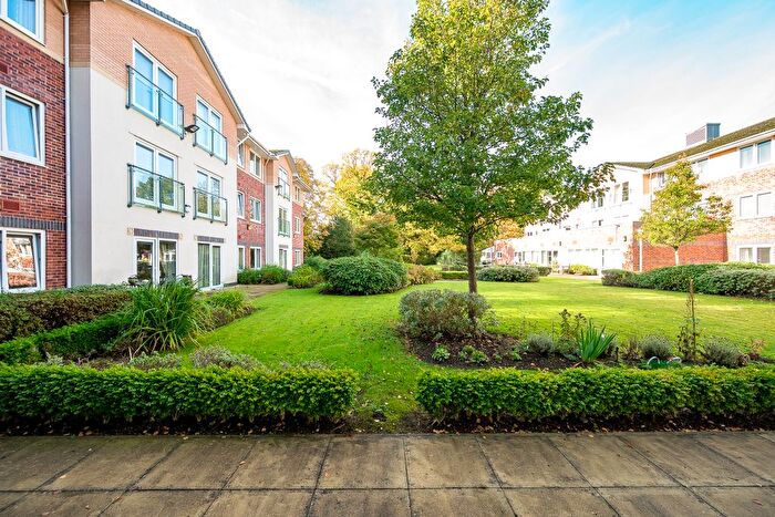 1 Bedroom Flat For Sale In Heyeswood, Haydock, Haydock, WA11