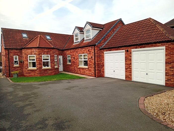 4 Bedroom Detached House For Sale In Hawton Road, Newark, NG24