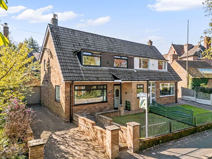 3 Bedroom Semi Detached House For Sale In Alexandra Road, Grappenhall, WA4