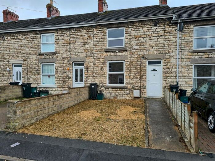 2 Bedroom Terraced House To Rent In Alder Terrace, BA3