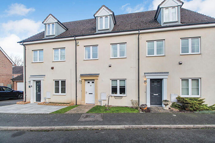 4 Bedroom Terraced House For Sale In Harewelle Way, Harrold, MK43