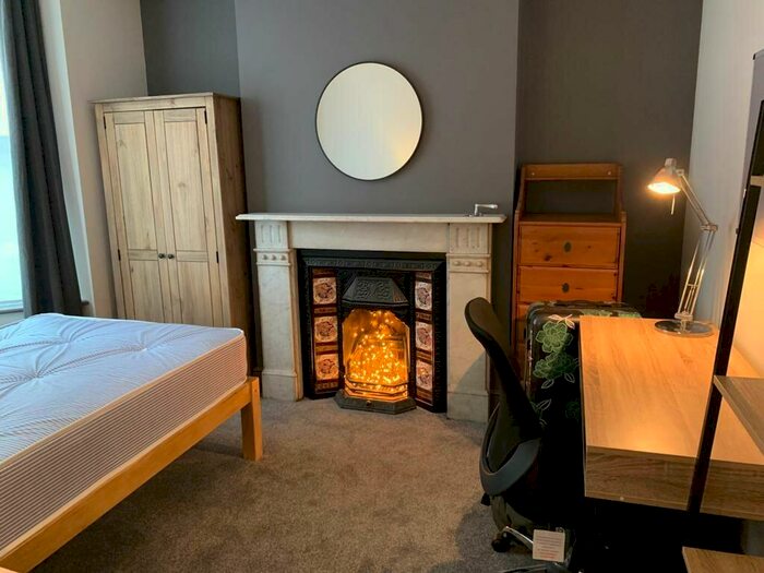 4 Bedroom Terraced House To Rent In Martyrs Field Road, Canterbury, CT1