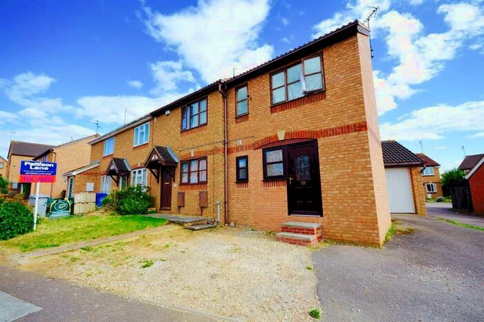 5 Bedroom House To Rent In St Vincents Avenue, Kettering, NN15