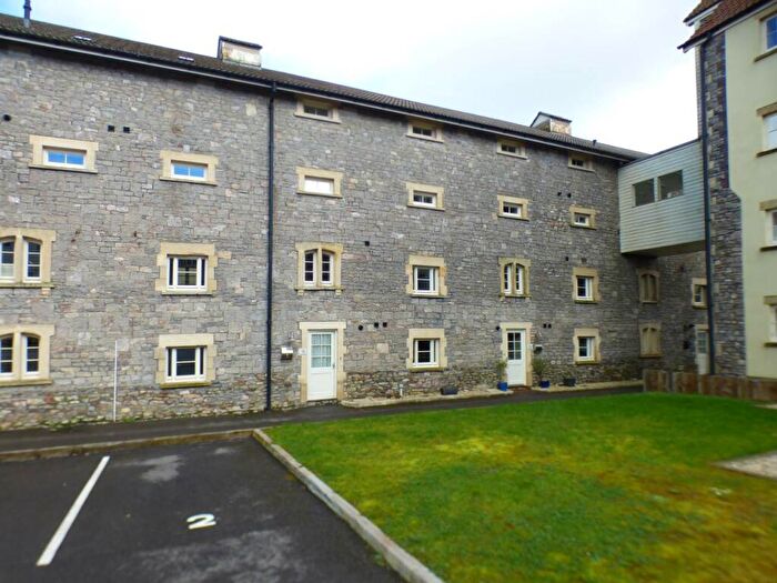 3 Bedroom Maisonette To Rent In Old Brewery Place, Oakhill, Nr Radstock, BA3