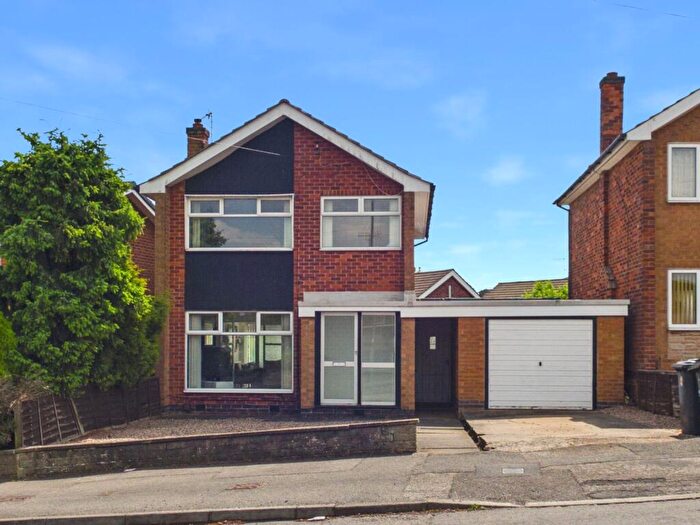 3 Bedroom Detached House For Sale In Shelford Road, Gedling, Nottingham, NG4