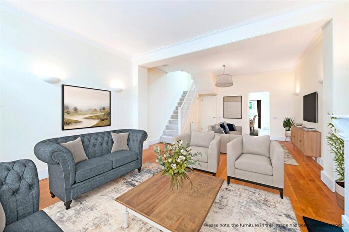 3 Bedroom Terraced House To Rent In Abercrombie Street, Battersea, SW11