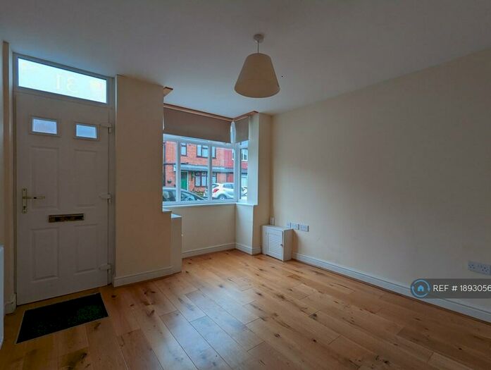 2 Bedroom End Of Terrace House To Rent In Victoria Road, Birmingham, B30