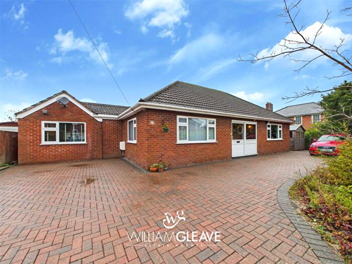 3 Bedroom Bungalow For Sale In Hawarden Way, Mancot, Deeside, Flintshire, CH5