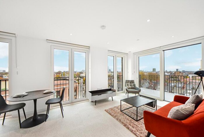 1 Bedroom Apartment To Rent In Georgette Apartments, Cendal Crescent, London, E1