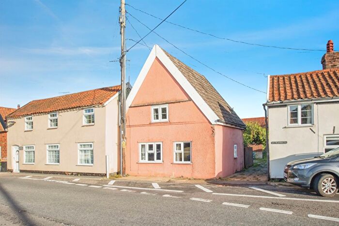 2 Bedroom Semi-Detached House For Sale In Orford Road, Tunstall, Woodbridge, IP12