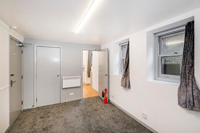 Studio To Rent In Bloxhall Court, Bloxhall Road, Leyton, E10