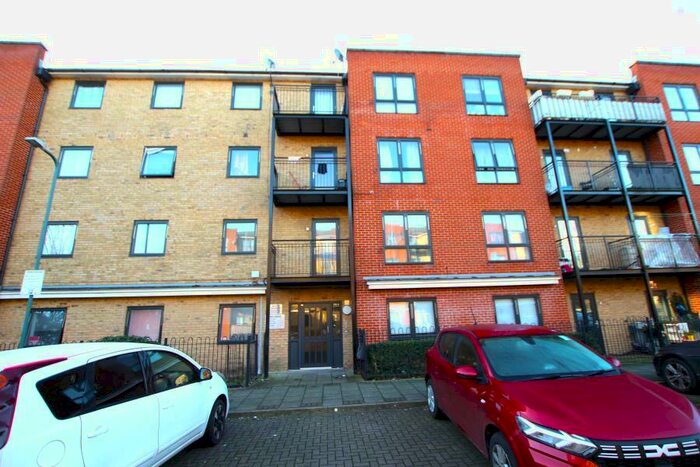 2 Bedroom Apartment To Rent In Hirst Crescent, Wembley, HA9