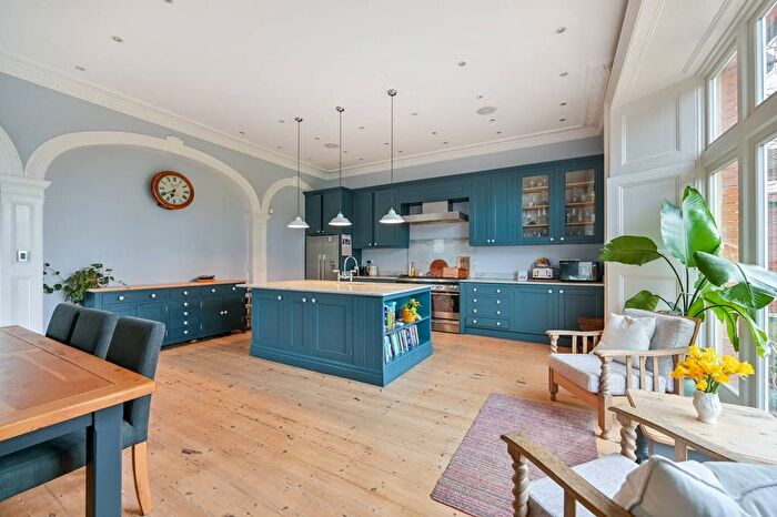 3 Bedroom End Terrace House For Sale In Winkfield Street, Winkfield, Windsor, SL4