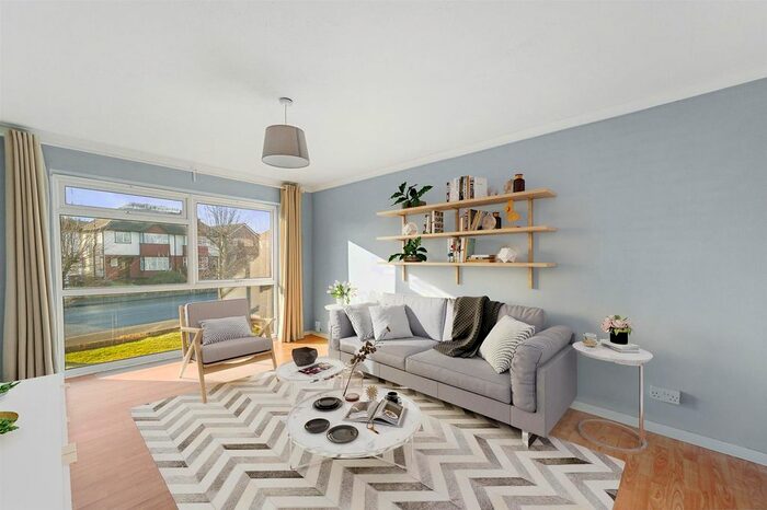 1 Bedroom Flat To Rent In Carshalton Road, Sutton, SM1