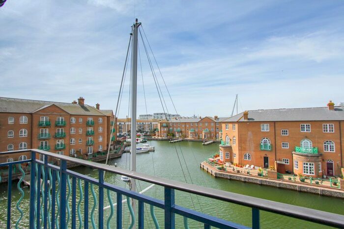 2 Bedroom Flat To Rent In Victory Mews, The Strand, Brighton Marina Village, Brighton, BN2