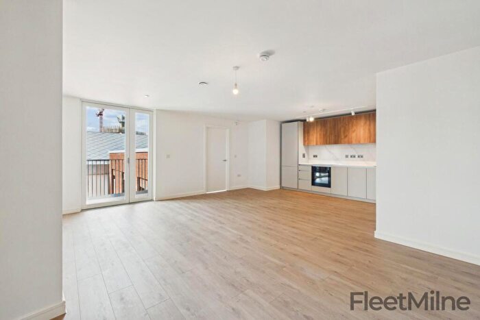 2 Bedroom Apartment To Rent In Sapphire Court, Bradford Street, Birmingham, B12