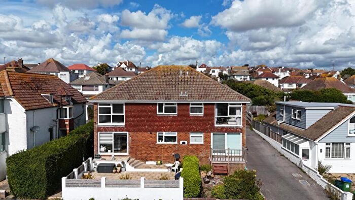 2 Bedroom Flat To Rent In Hartfield Court Saltdean, BN2