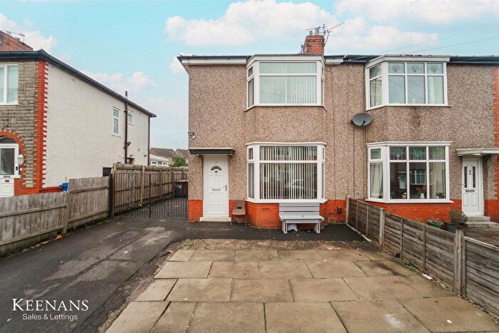 3 Bedroom Semi Detached House For Sale In Moorside Avenue, Blackburn, BB1
