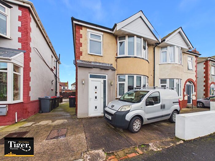 3 Bedroom Semi-Detached House For Sale In Derby Road, Thornton-Cleveleys, FY5