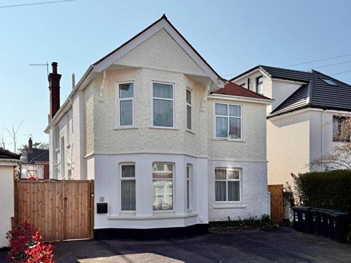6 Bedroom Detached House For Sale In Pembroke Road, Westbourne, BH4