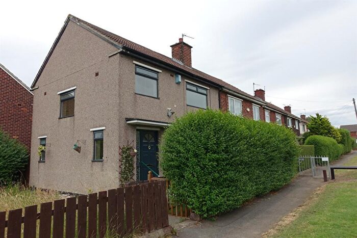 3 Bedroom End Of Terrace House To Rent In Basildon Green, Pallister Park, Middlesbrough, TS3