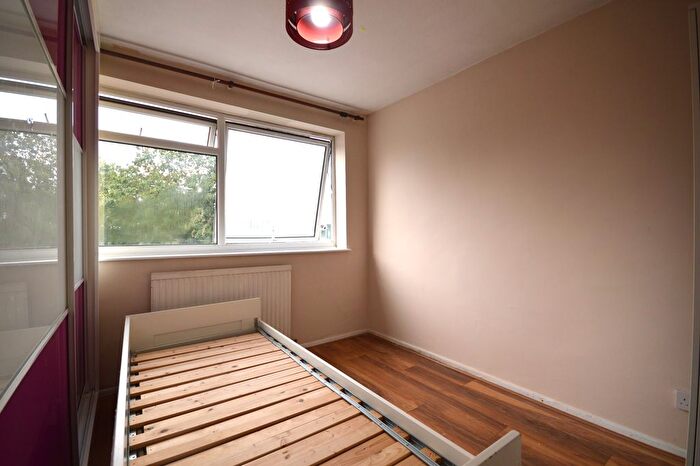 3 Bedroom Flat To Rent In Talisman Way, Wembley, HA9