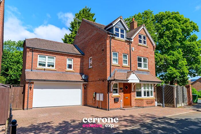 5 Bedroom Detached House For Sale In Prudden Close, Walkwood, Redditch, B97