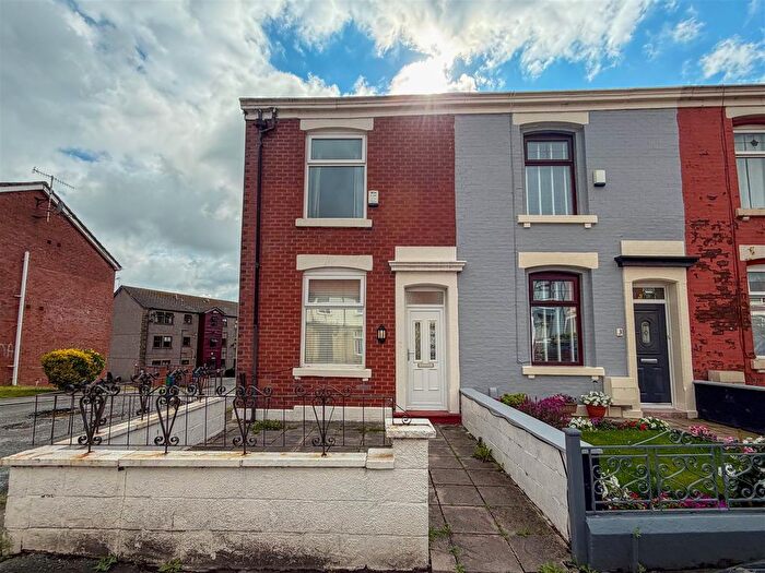 2 Bedroom End Terrace House To Rent In Kings Bridge Street, Blackburn, BB2