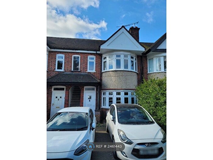 2 Bedroom Detached House To Rent In Christchurch Avenue, Harrow, HA3