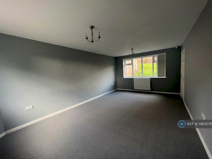 3 Bedroom Terraced House To Rent In Church Road, Newburn, Newcastle Upon Tyne, NE15