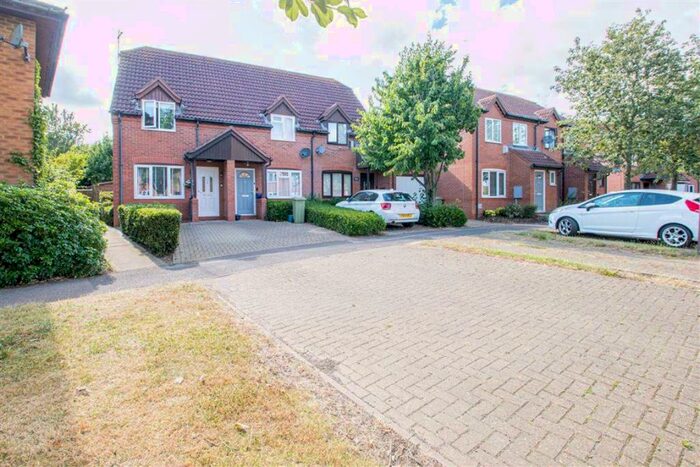 2 Bedroom End Of Terrace House To Rent In Isaacson Drive, Wavendon Gate, Milton Keynes, MK7