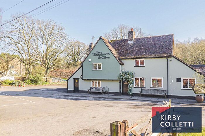 Studio To Rent In Wormley West End, Broxbourne, EN10