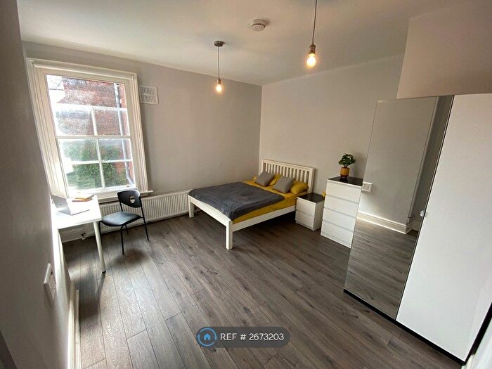 2 Bedroom Flat To Rent In Bath Street, Leamington Spa, CV31