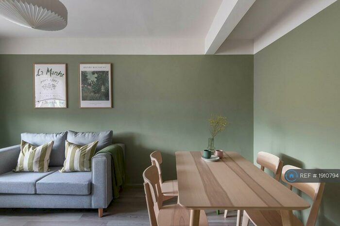 6 Bedroom Semi-Detached House To Rent In Rush Hill, Bath, BA2