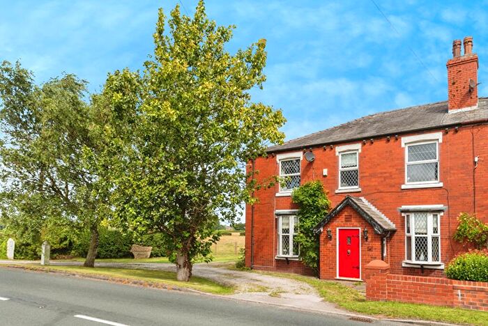 3 Bedroom Semi-Detached House For Sale In Gill Lane, Longton, Preston, PR4