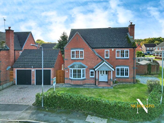 4 Bedroom Detached House For Sale In A Spacious Family Home In Possible The Biggest Plot On Birchfield Drive, Worksop, S80