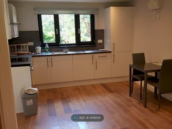 1 Bedroom Detached House To Rent In Kenilworth Road, Coventry, CV4