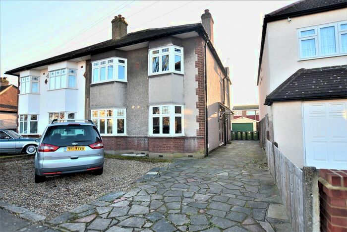 2 Bedroom Maisonette To Rent In Old Farm Avenue, Sidcup DA15