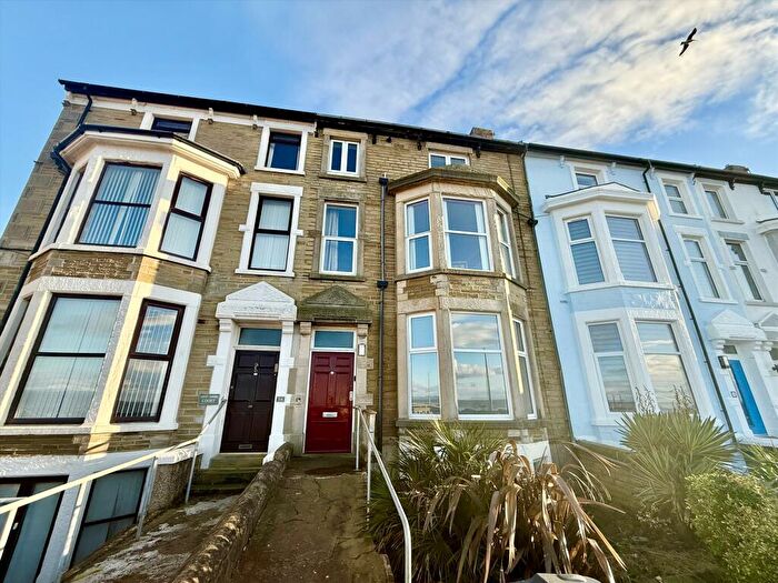 1 Bedroom Flat To Rent In Sandylands Promenade, Morecambe, LA3