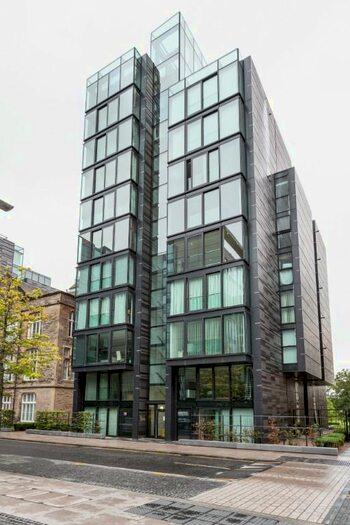 2 Bedroom Flat To Rent In Simpson Loan, Meadows, Edinburgh, EH3