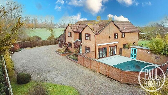 6 Bedroom Detached House For Sale In London Road, Pakefield, NR33